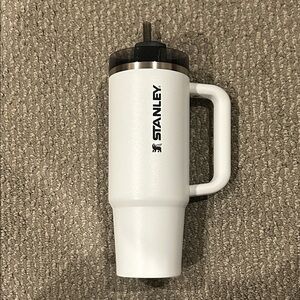 Stanley White Travel Mug 30 oz